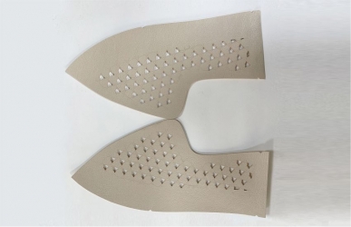 激光打标机引领鞋材制造二次革命,精雕细琢打造完美鞋面